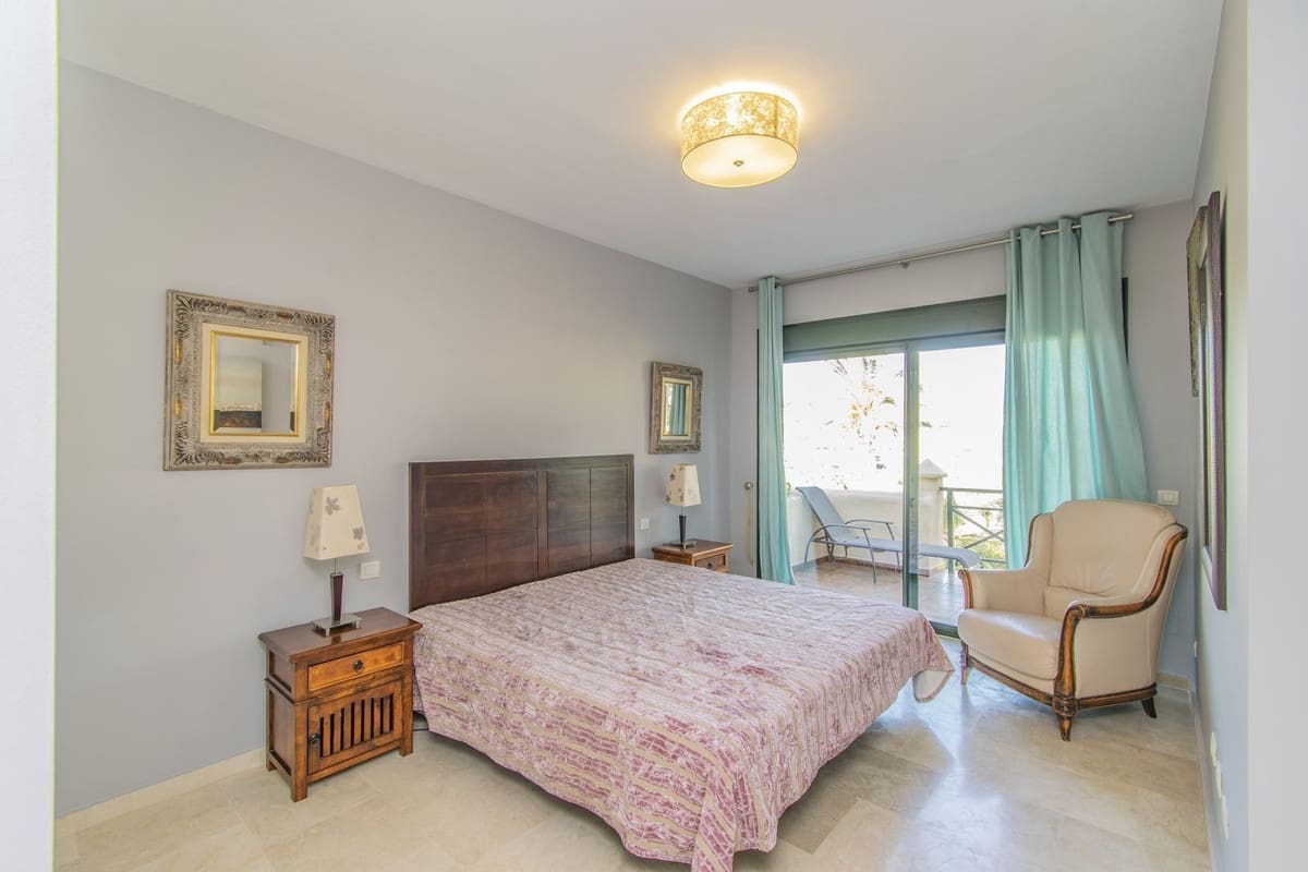 2 soverom Leilighet til salgs i Atalaya-Isdabe med svømmebasseng garasje - € 399 000 (Ref: 10136213)