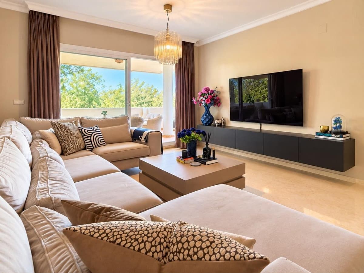 3 slaapkamer Appartement te koop in Elviria met zwembad garage - € 420.000 (Ref: 10138880)