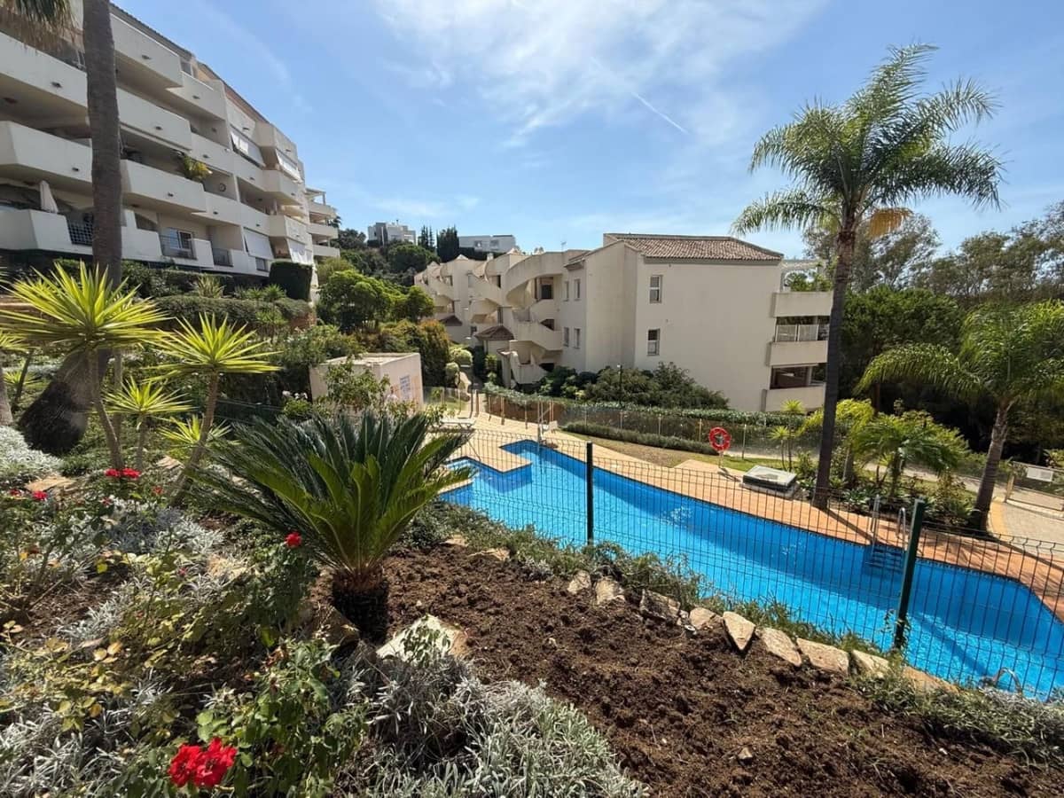 3 slaapkamer Appartement te koop in Elviria met zwembad garage - € 420.000 (Ref: 10138880)