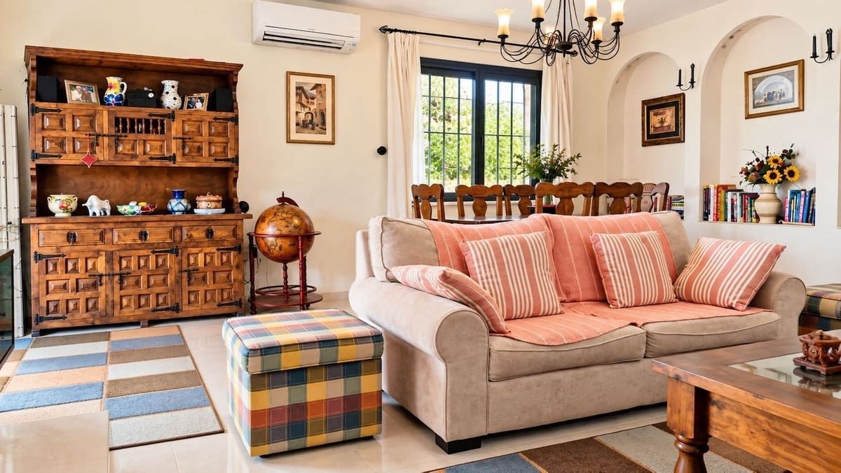 3 sypialnia Dom na sprzedaż w Bahia de Casares z basenem garażem - 450 000 € (Ref: 10142506)