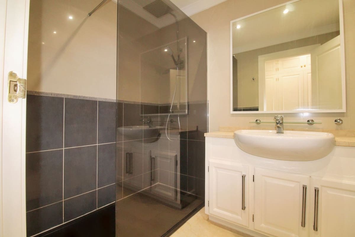 2 quarto Apartamento para venda em La Cala Hills com piscina garagem - 389 000 € (Ref: 10147279)