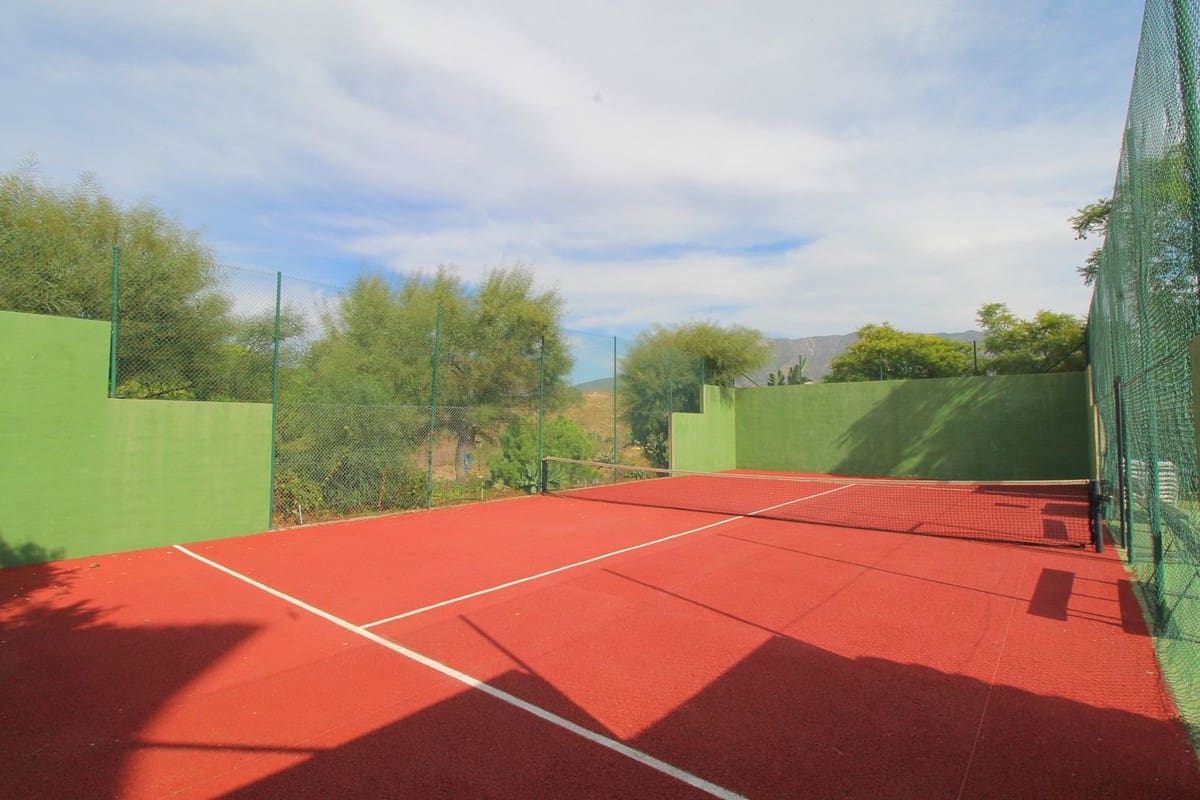 2 quarto Apartamento para venda em La Cala Hills com piscina garagem - 389 000 € (Ref: 10147279)