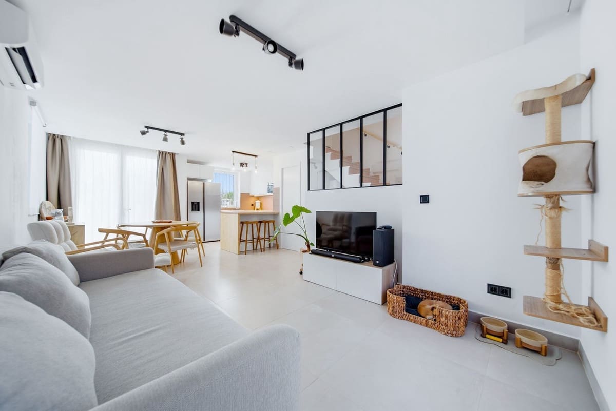 2 soverom Hus til salgs i Mijas Costa med svømmebasseng garasje - € 367 000 (Ref: 10153849)