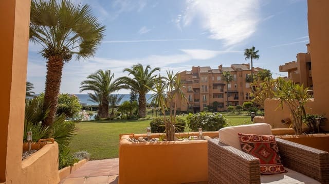 3 chambre Appartement à vendre à La Duquesa / Puerto de la Duquesa, Manilva avec piscine garage - 750 000 € (Ref: 10154280)