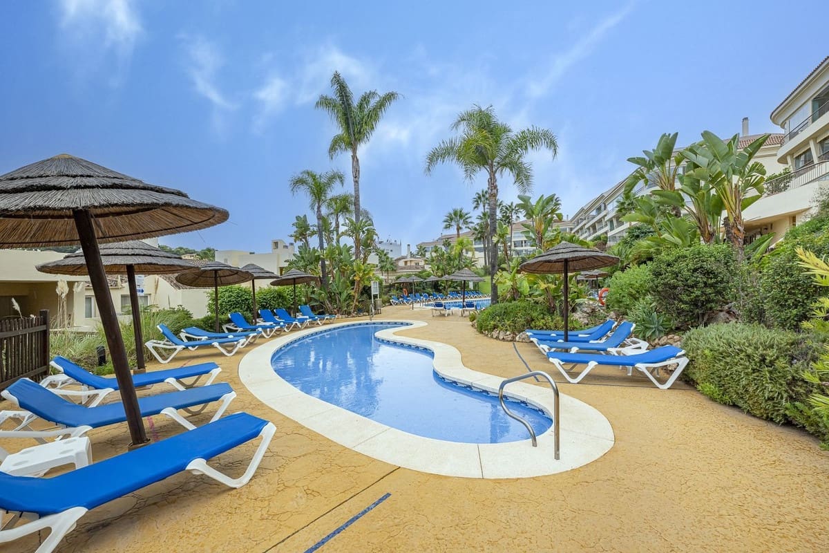2 sypialnia Apartament na sprzedaż w Riviera del Sol z basenem garażem - 475 000 € (Ref: 10154281)