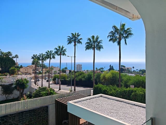 4 soveværelse Villa til salg i Riviera del Sol, Mijas med swimmingpool garage - € 1.345.000 (Ref: 10165390)