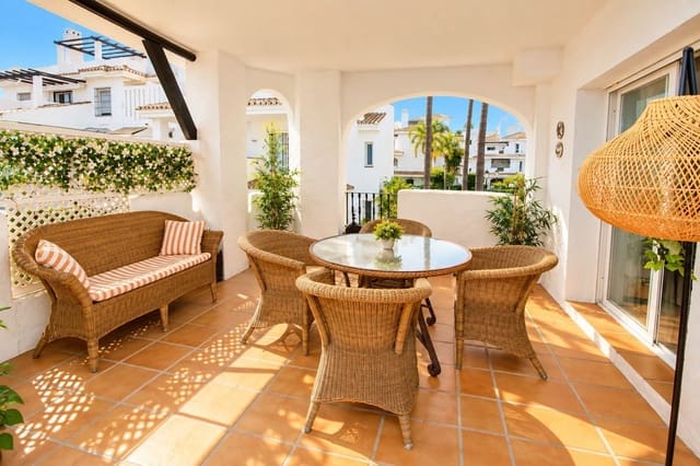 2 Zimmer Apartment zu verkaufen in Nueva Andalucia, Marbella mit Pool Garage - 460.000 € (Ref: 10165780)