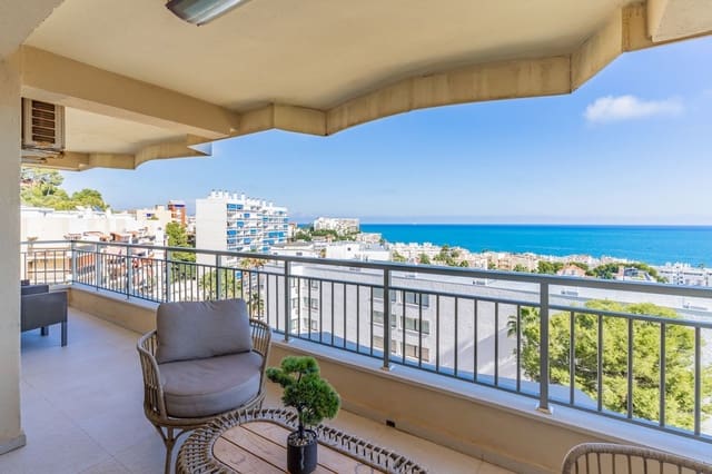 3 bedroom Apartment for sale in Torremolinos with pool - € 499,000 (Ref: 10165781)