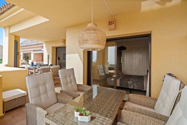 2 makuuhuone Huoneisto myytävänä paikassa La Duquesa / Puerto de la Duquesa, Manilva mukana uima-altaan 
autotalli - 349 000 € (Ref: 10175278)