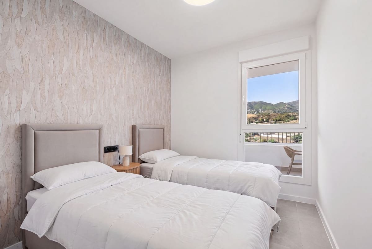 2 slaapkamer Appartement te koop in Fuengirola met zwembad garage - € 395.000 (Ref: 10175532)