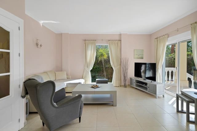 Chalet de 4 habitaciones en Benalmádena en venta con piscina garaje - 1.275.000 € (Ref: 10179442)