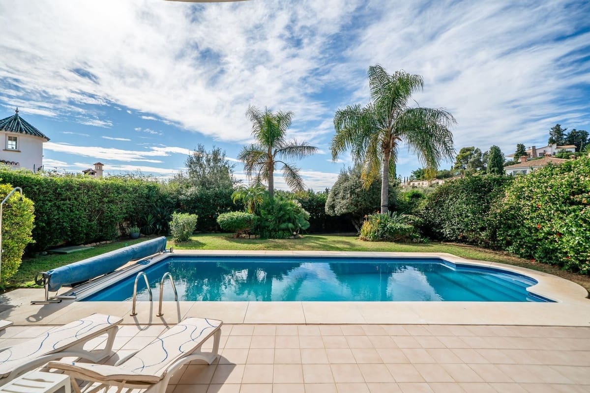 Chalet de 4 habitaciones en Benalmádena en venta con piscina garaje - 1.275.000 € (Ref: 10179442)