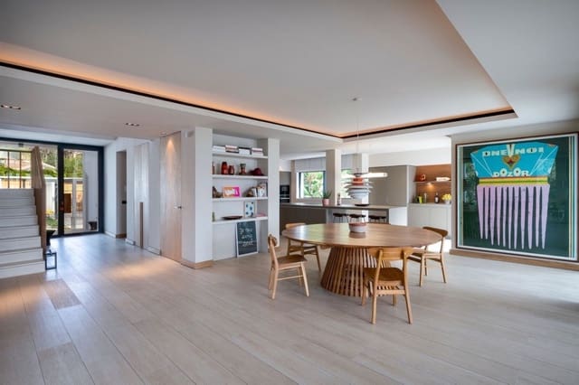 6 slaapkamer Villa te koop in Nueva Andalucia, Marbella met zwembad garage - € 5.250.000 (Ref: 7510698)