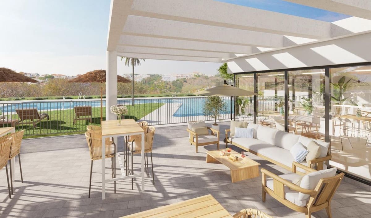 Apartamento de 2 habitaciones en Mijas Costa en venta con piscina garaje - 473.500 € (Ref: 7557154)