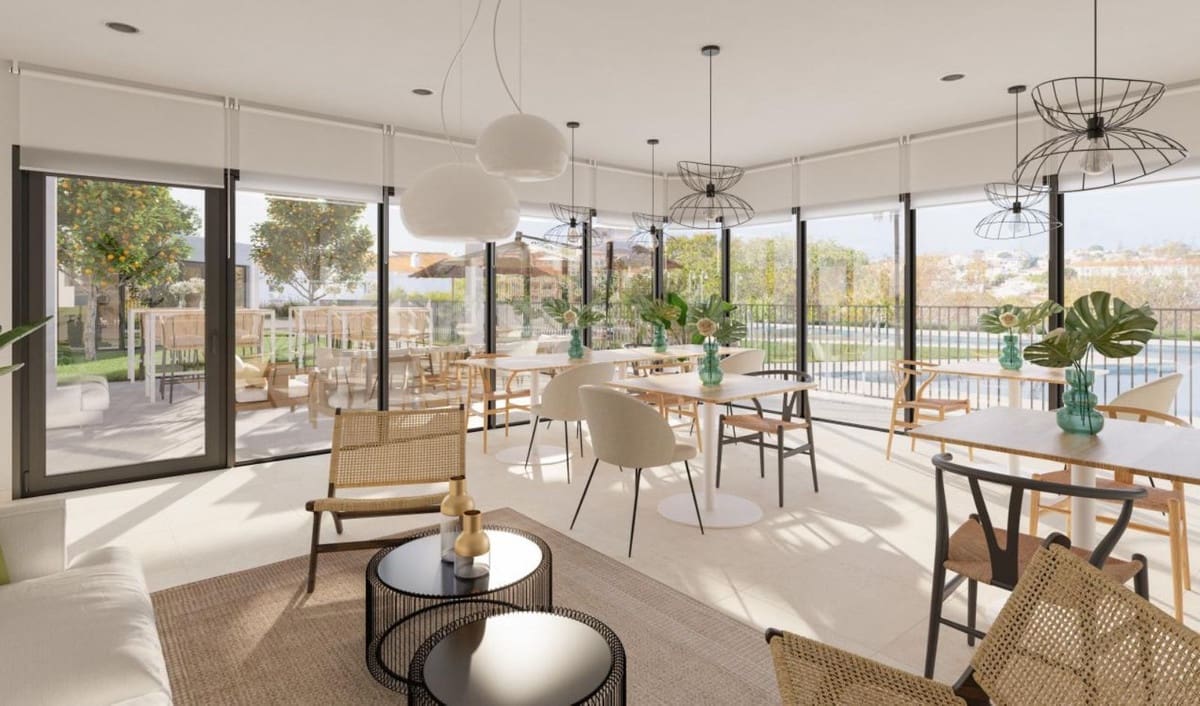 2 bedroom Apartment for sale in Mijas Costa with pool garage - € 473,500 (Ref: 7557154)
