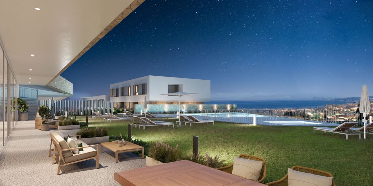 2 slaapkamer Appartement te koop in Estepona met zwembad garage - € 560.000 (Ref: 7562995)