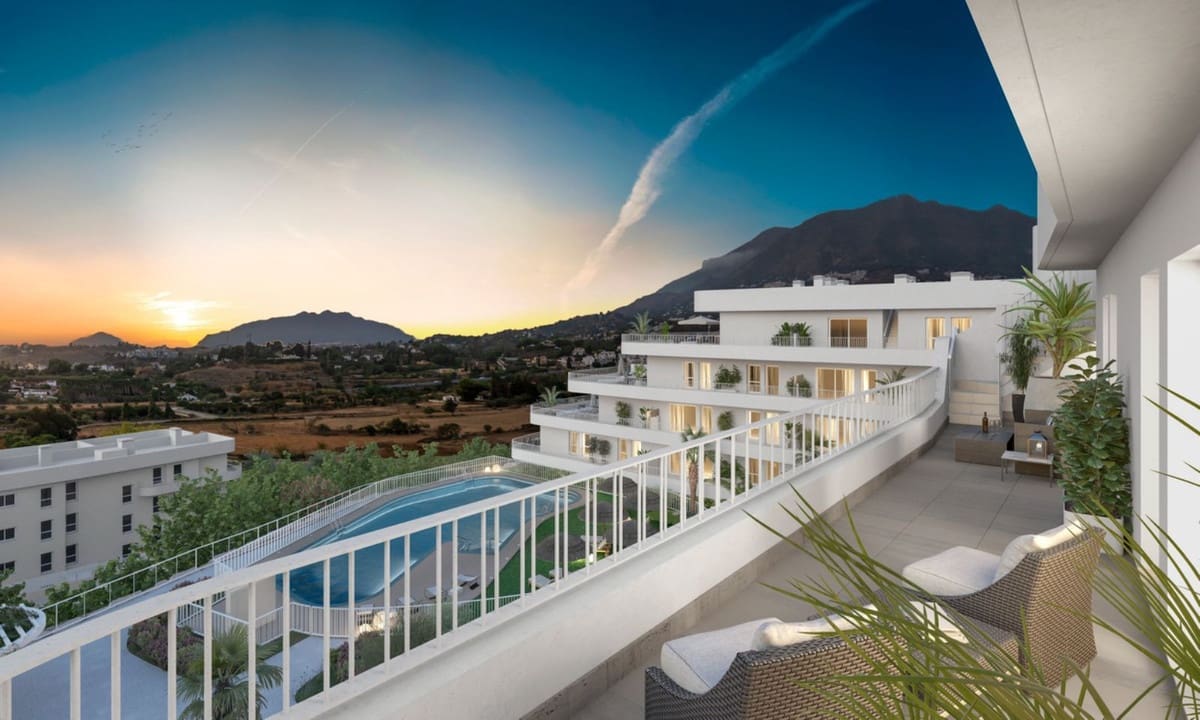 2 sypialnia Apartament na sprzedaż w Fuengirola z basenem garażem - 399 950 € (Ref: 7565835)