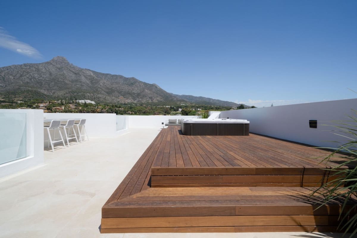 5 Zimmer Villa zu verkaufen in Golden Mile mit Pool Garage - 3.950.000 € (Ref: 7651879)