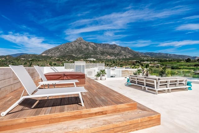 5 Zimmer Villa zu verkaufen in Golden Mile, Marbella mit Pool Garage - 3.950.000 € (Ref: 7651879)