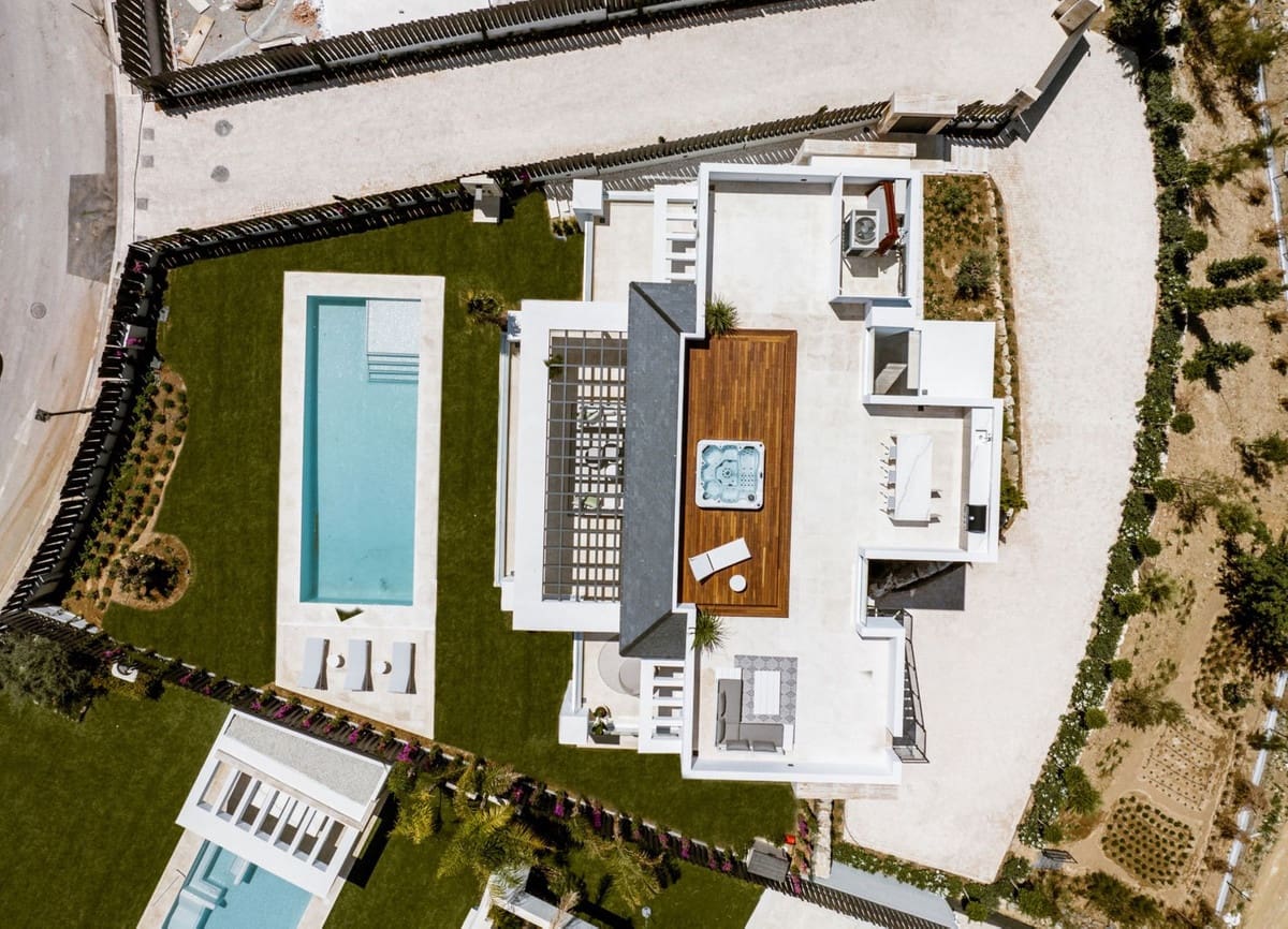 5 Zimmer Villa zu verkaufen in Golden Mile mit Pool Garage - 3.950.000 € (Ref: 7651879)