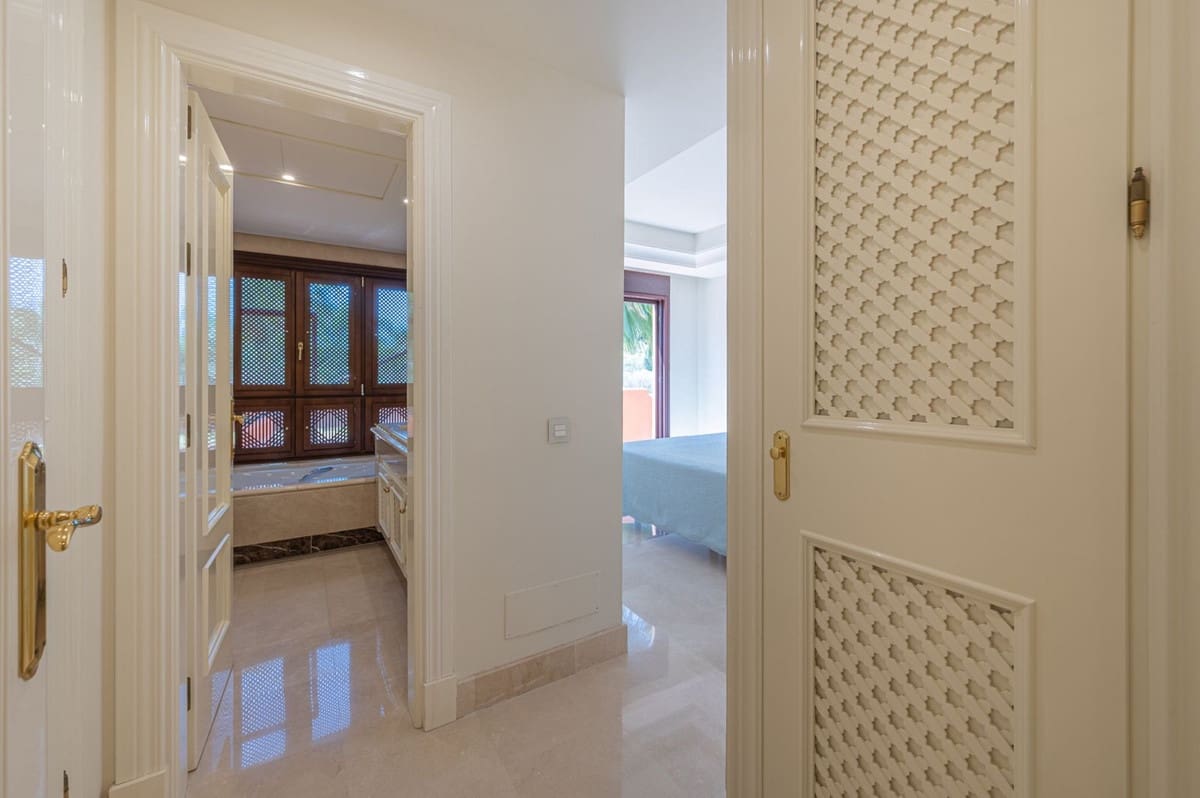 3 camera da letto Appartamento in vendita in Nueva Andalucia - 1.900.000 € (Rif: 7706215)