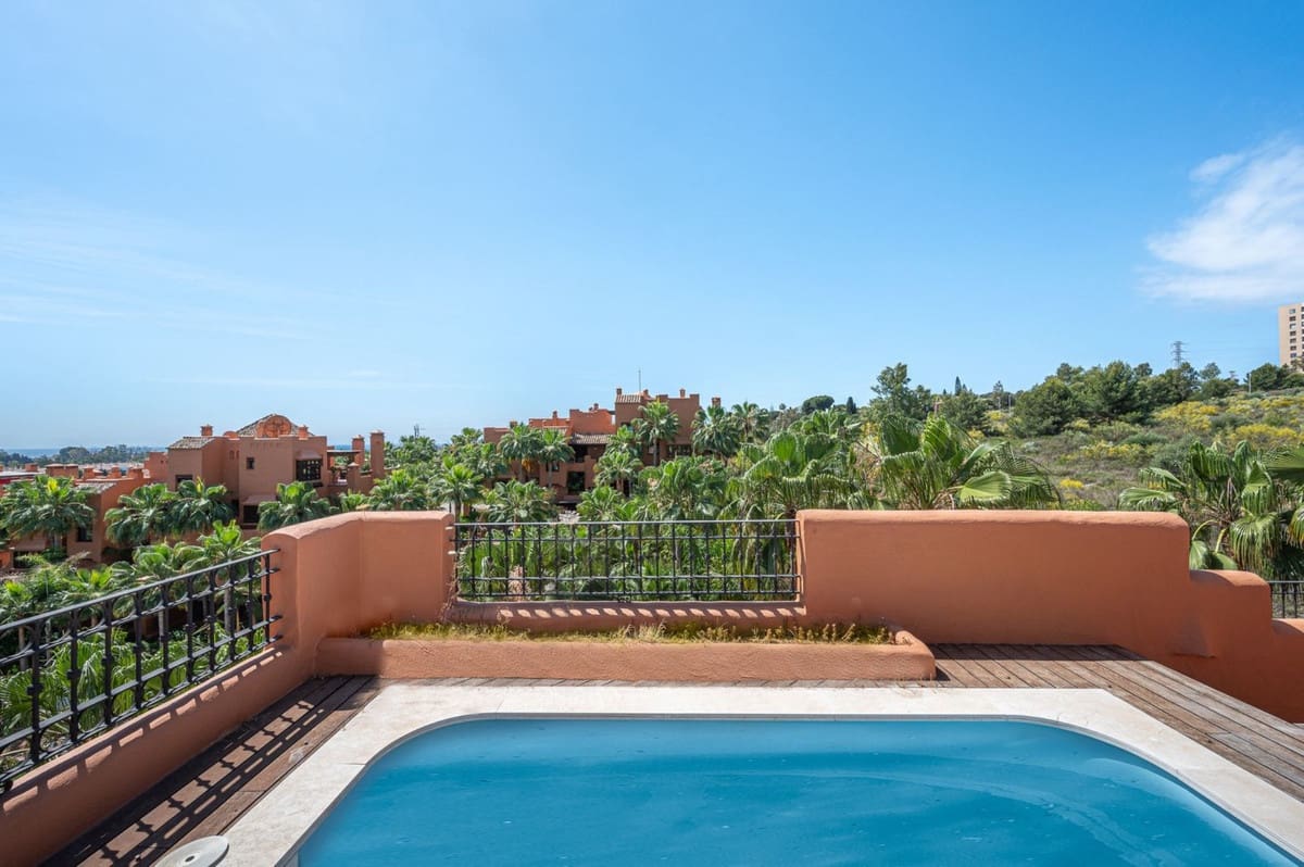 3 camera da letto Appartamento in vendita in Nueva Andalucia - 1.900.000 € (Rif: 7706215)