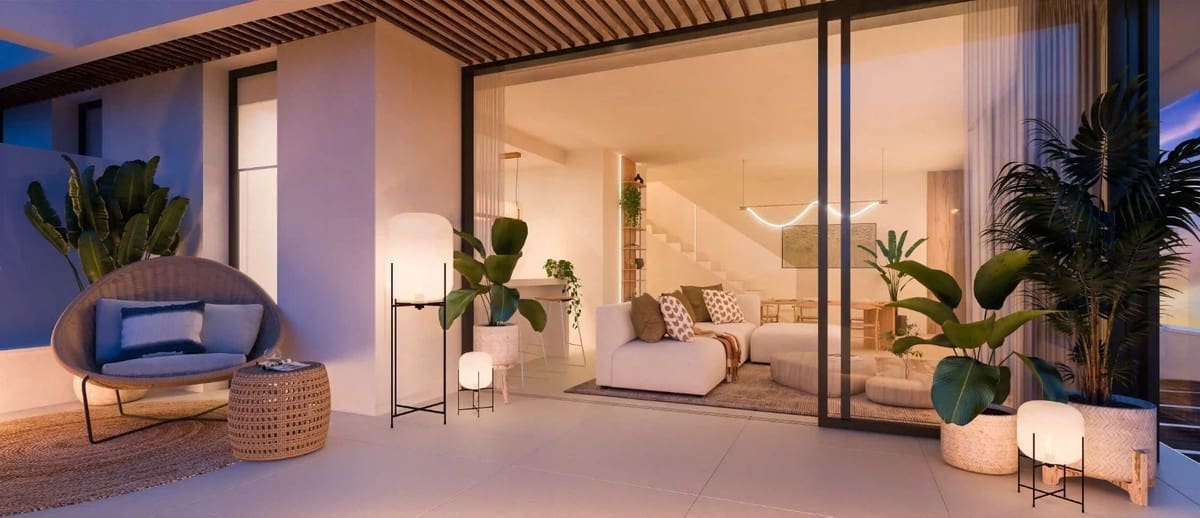 2 soverom Penthouse til salgs i Benalmadena med svømmebasseng garasje - € 1 038 000 (Ref: 7789154)