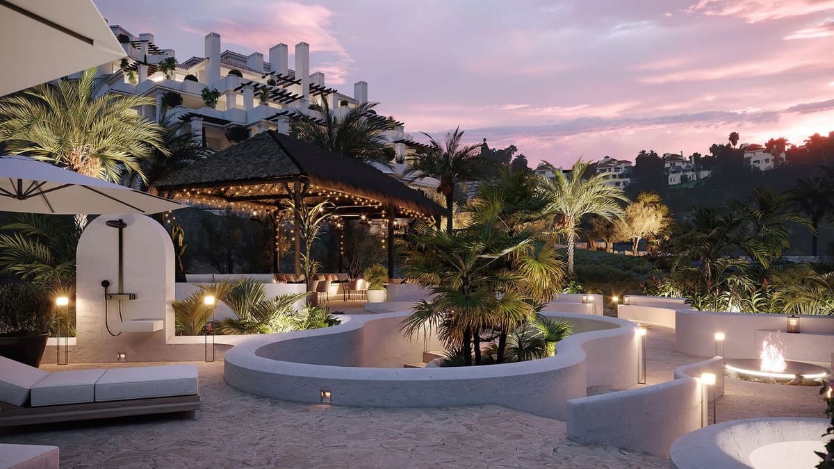 2 Zimmer Penthouse zu verkaufen in Nueva Andalucia mit Pool Garage - 475.000 € (Ref: 7870499)