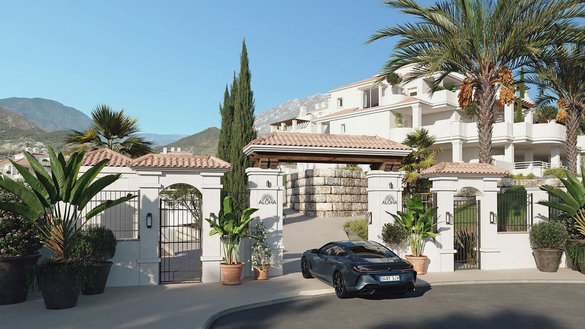 2 Zimmer Penthouse zu verkaufen in Nueva Andalucia mit Pool Garage - 475.000 € (Ref: 7870499)