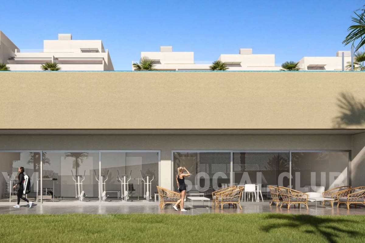 2 slaapkamer Appartement te koop in Estepona met zwembad garage - € 405.000 (Ref: 7900493)