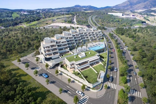 2 bedroom Apartment for sale in Estepona with pool garage - € 385,000 (Ref: 7900493)