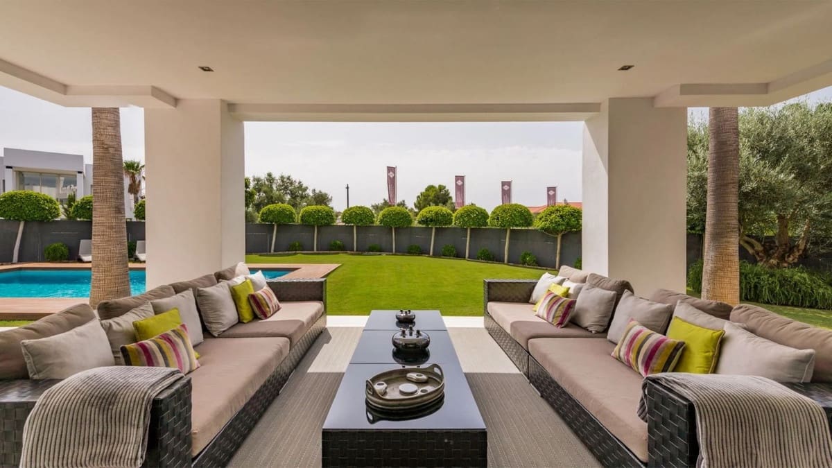 5 Zimmer Villa zu verkaufen in Golden Mile mit Pool Garage - 4.150.000 € (Ref: 7929657)