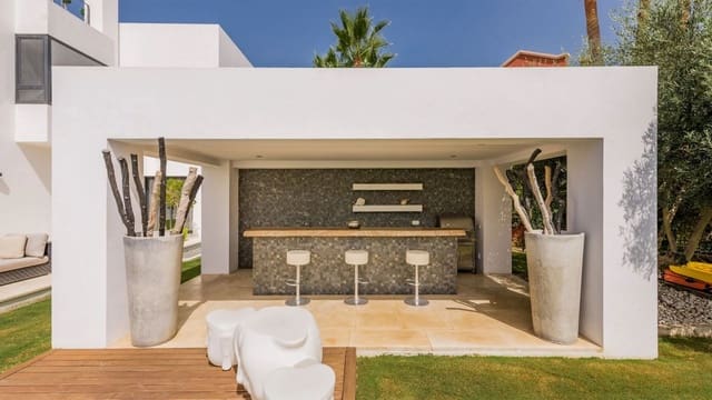 5 Zimmer Villa zu verkaufen in Golden Mile, Marbella mit Pool Garage - 4.150.000 € (Ref: 7929657)