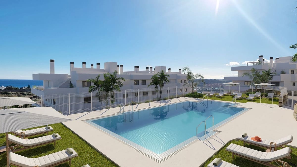 3 soverom Penthouse til salgs i Estepona med svømmebasseng garasje - € 710 000 (Ref: 8096183)
