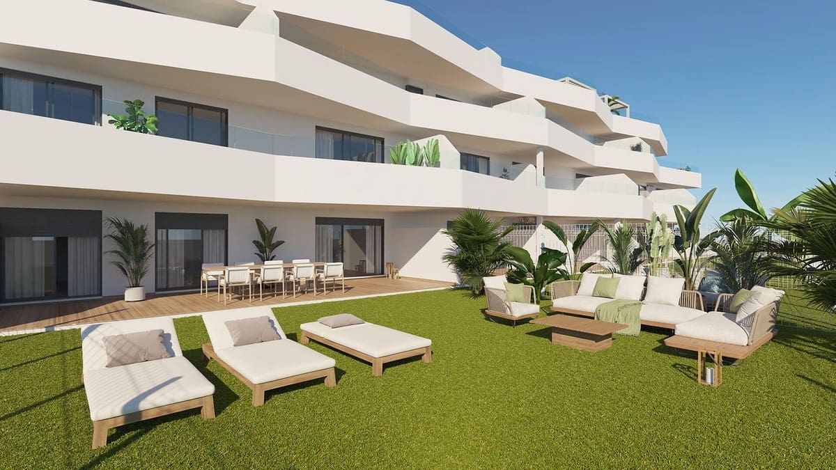 3 soverom Penthouse til salgs i Estepona med svømmebasseng garasje - € 710 000 (Ref: 8096183)