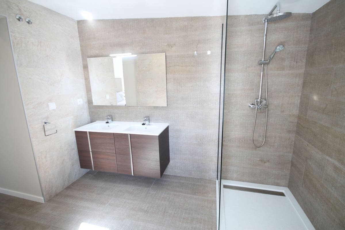 4 chambre Villa/Maison à vendre à El Faro avec piscine garage - 849 000 € (Ref: 8280124)