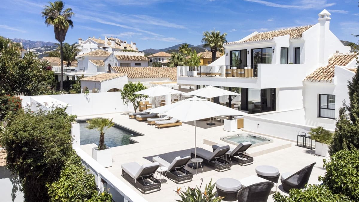 5 camera da letto Villa in vendita in Las Chapas con piscina garage - 3.295.000 € (Rif: 8315050)