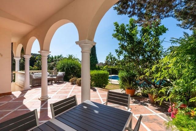 3 sypialnia Willa na sprzedaż w Marbesa, Marbella z basenem garażem - 1 680 000 € (Ref: 8329081)