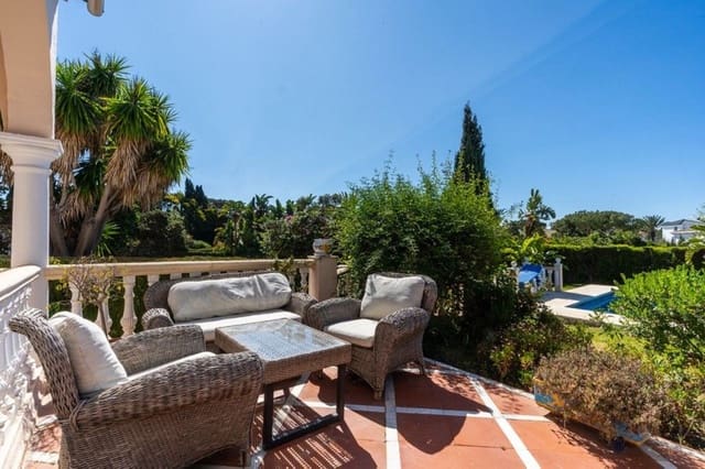 3 sypialnia Willa na sprzedaż w Marbesa, Marbella z basenem garażem - 1 680 000 € (Ref: 8329081)