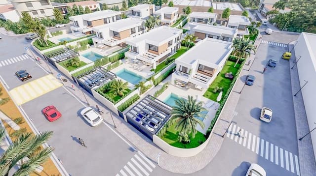 4 chambre Villa/Maison à vendre à La Duquesa / Puerto de la Duquesa, Manilva avec piscine garage - 960 000 € (Ref: 8371753)