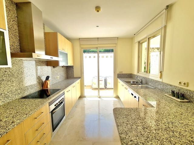 3 Zimmer Haus zu verkaufen in La Cala Golf, Mijas mit Pool Garage - 550.000 € (Ref: 8420046)