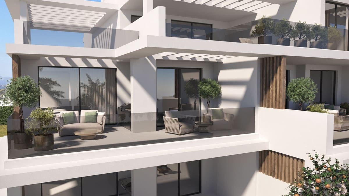 2 soverom Leilighet til salgs i New Golden Mile med svømmebasseng garasje - € 750 000 (Ref: 8426752)