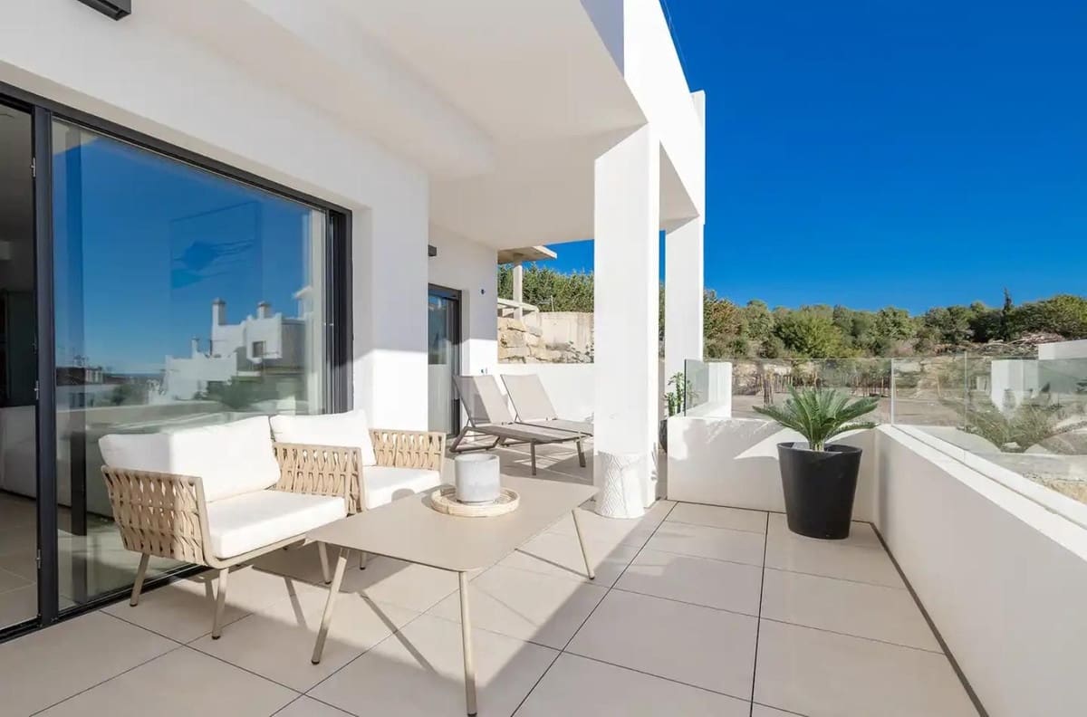3 bedroom Apartment for sale in Bahia de Casares with pool garage - € 448,000 (Ref: 8427921)