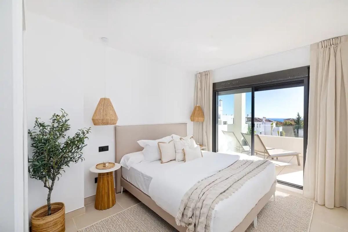 3 bedroom Apartment for sale in Bahia de Casares with pool garage - € 448,000 (Ref: 8427921)