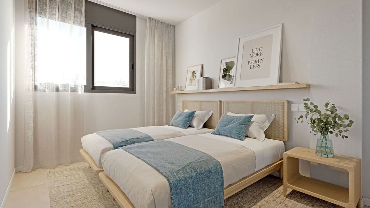 2 Zimmer Apartment zu verkaufen in Estepona mit Pool Garage - 570.000 € (Ref: 8429373)