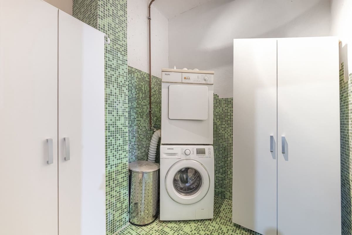 3 bedroom Townhouse for sale in La Mairena with garage - € 980,000 (Ref: 8474268)