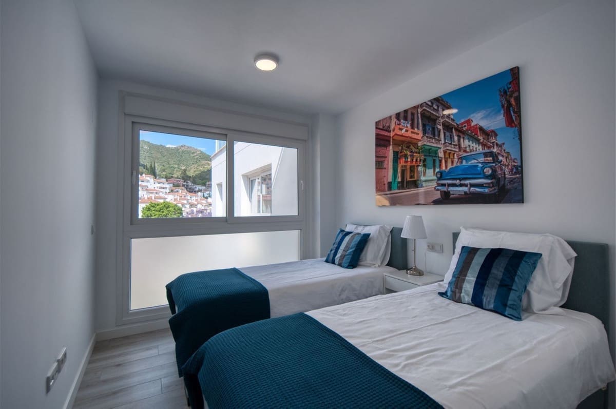 3 Zimmer Penthouse zu verkaufen in Benahavis mit Pool Garage - 750.000 € (Ref: 8474269)