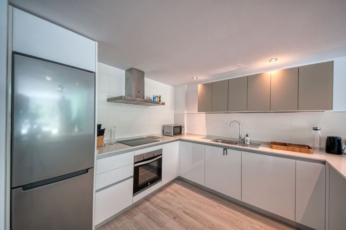 3 bedroom Penthouse for sale in Benahavis with pool garage - € 750,000 (Ref: 8474269)