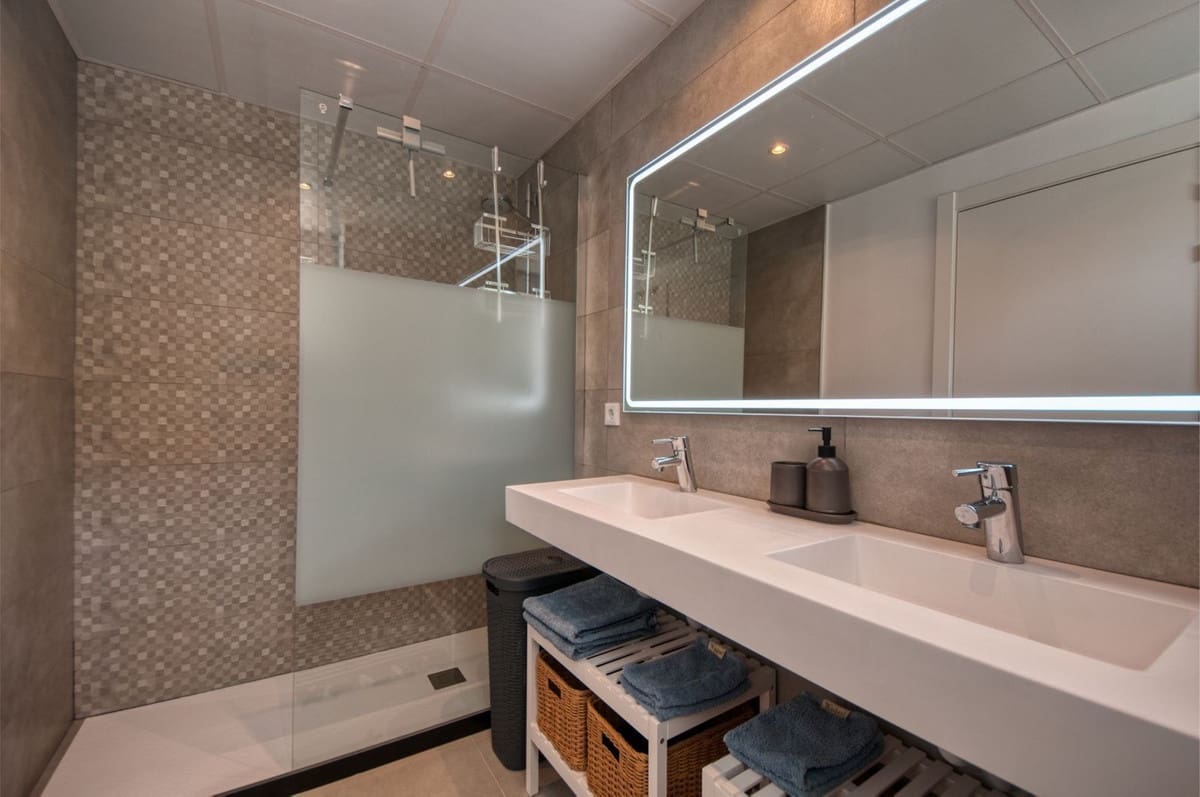 3 bedroom Penthouse for sale in Benahavis with pool garage - € 750,000 (Ref: 8474269)