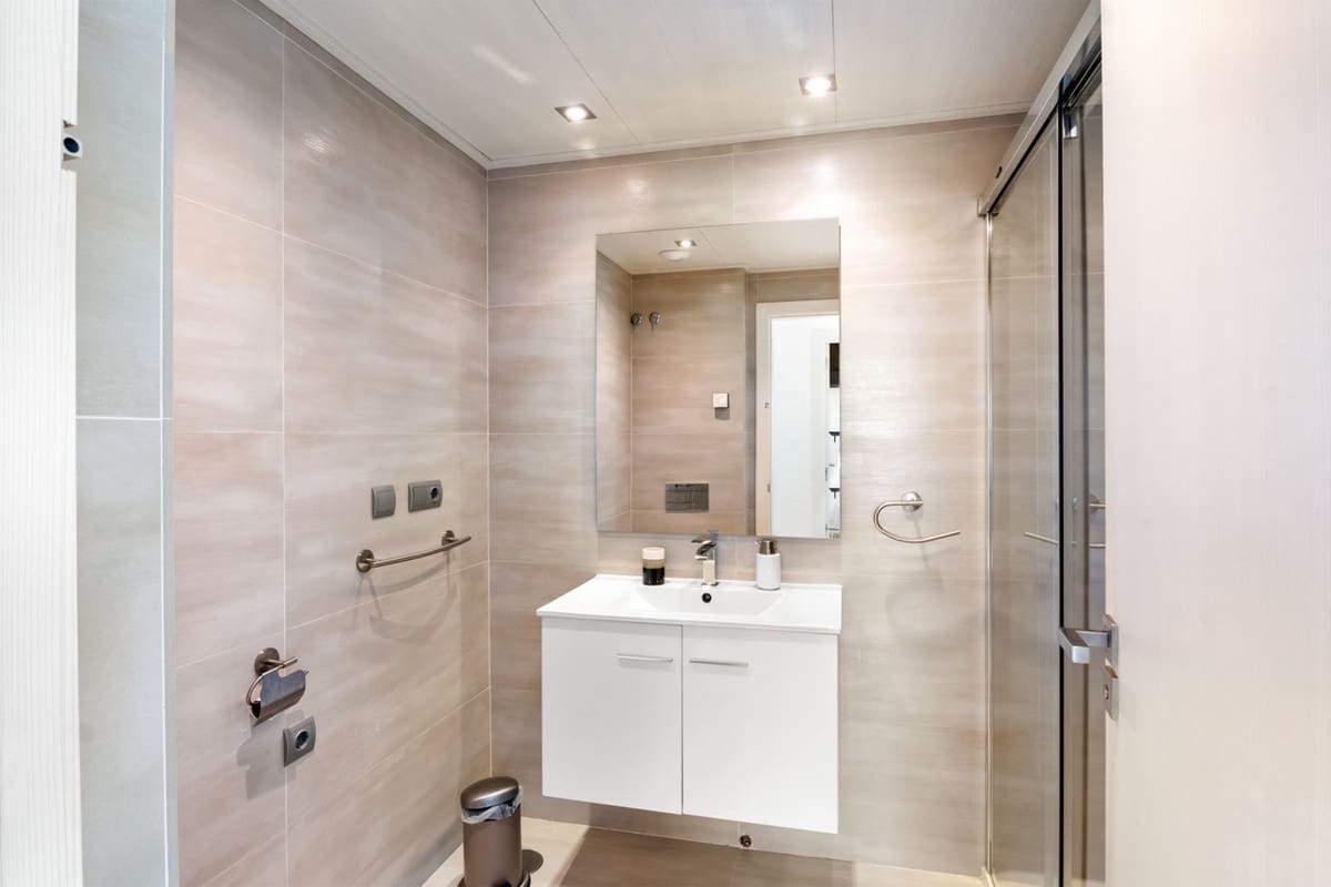 3 Zimmer Apartment zu verkaufen in San Pedro de Alcantara mit Pool Garage - 1.150.000 € (Ref: 8481490)